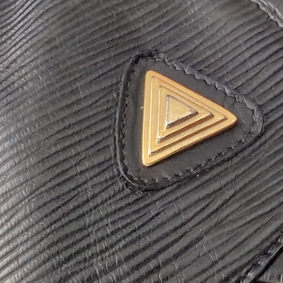 Z.K Leather Goods Woman's Vintage Black Crossbody Bag. - Picture 3 of 16